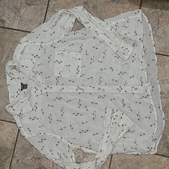 Womens 2xl eddie bauer light button up - Picture 1 of 7